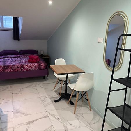 ניס Hotel Lyonnais מראה חיצוני תמונה
