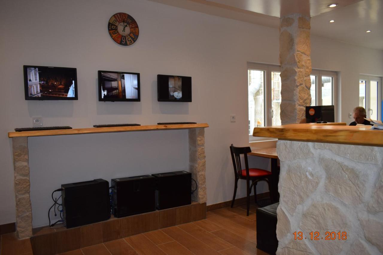 ניס Hotel Lyonnais מראה חיצוני תמונה